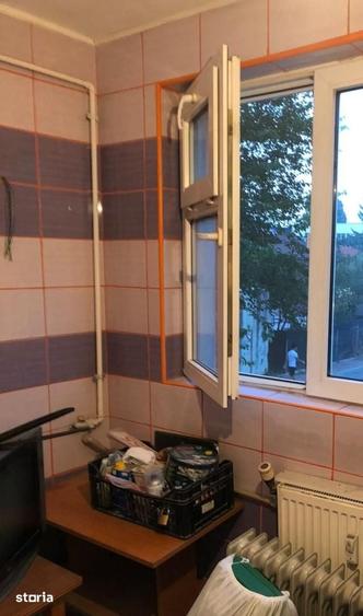 Garsonieră în Titan