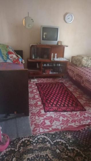 Casă cu 5 camere cu Teren 369 Mp în Zăvoaia