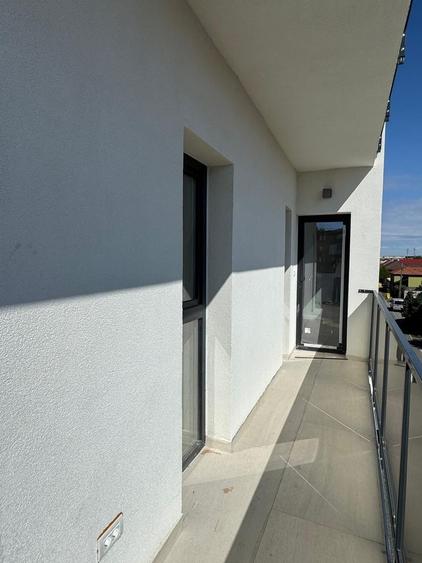 De vânzare apartament 3 camere Open Space Micalaca Arad, Bloc Nou. - 9
