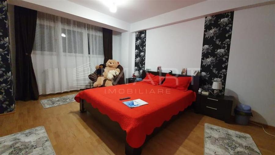 Apartament cu 2 camere semidecomandat în Vasile Aaron