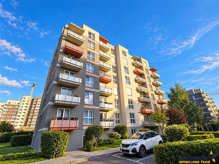 Apartament cu 2 camere decomandat, mobilat în Tractorul