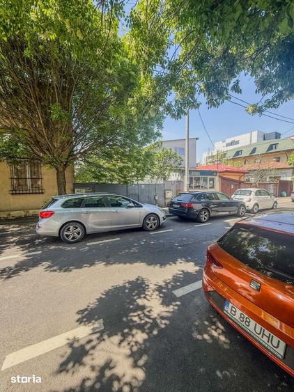 Spațiu comercial, de 190 mp, în Tei