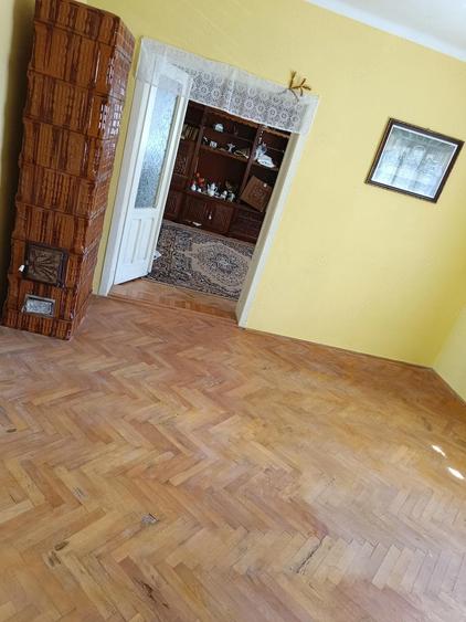 Vand casa pt o familie - 3