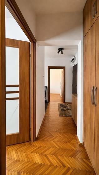 Apartament cu 2 camere decomandat în Decebal
