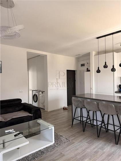 Apartament cu 2 camere decomandat, mobilat în Giroc