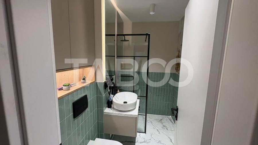 Apartament cu 2 camere decomandat, mobilat în Central