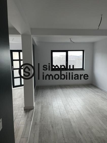 Casă individuală cu 4 camere cu Teren 246 Mp în Exterior Est