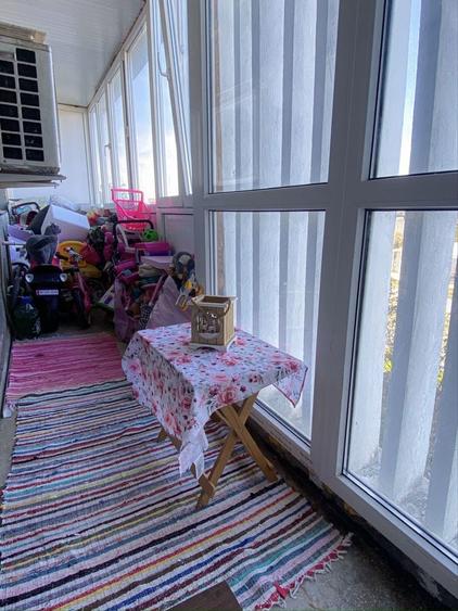 Apartament cu 3 camere în Drumul Taberei