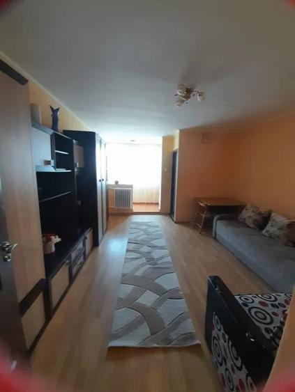 Garsonieră semidecomandată în Tătărași