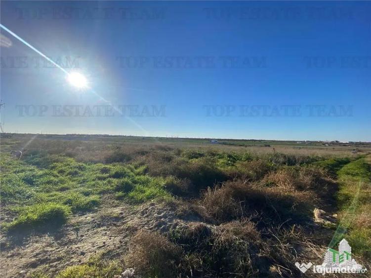 Teren de 3750 mp, în Boreal