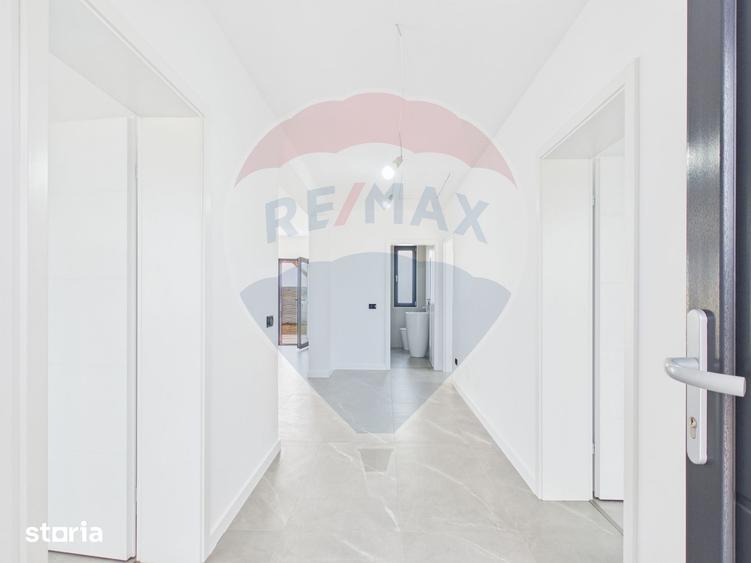 Casă cu 4 camere cu Teren 508 Mp în Central