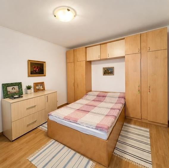 Apartament cu 4 camere decomandat, mobilat în Rahova