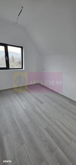 Casă cu 4 camere cu Teren 450 Mp în Brebu