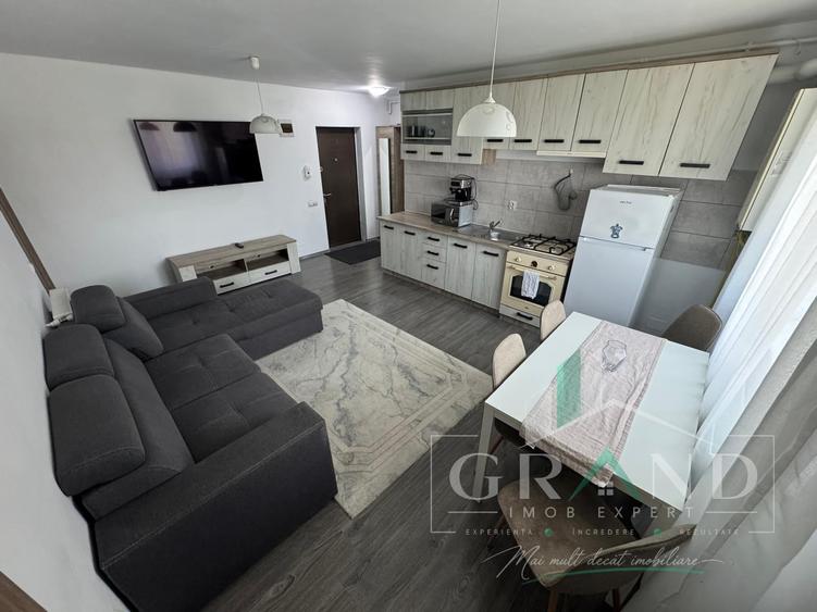 Apartament cu 3 camere semidecomandat, mobilat în Mănăștur