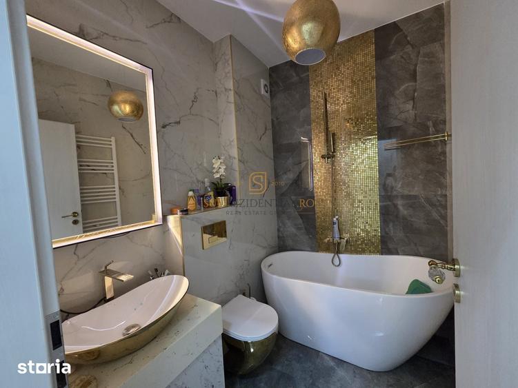 Apartament cu 4 camere decomandat în Metalurgiei