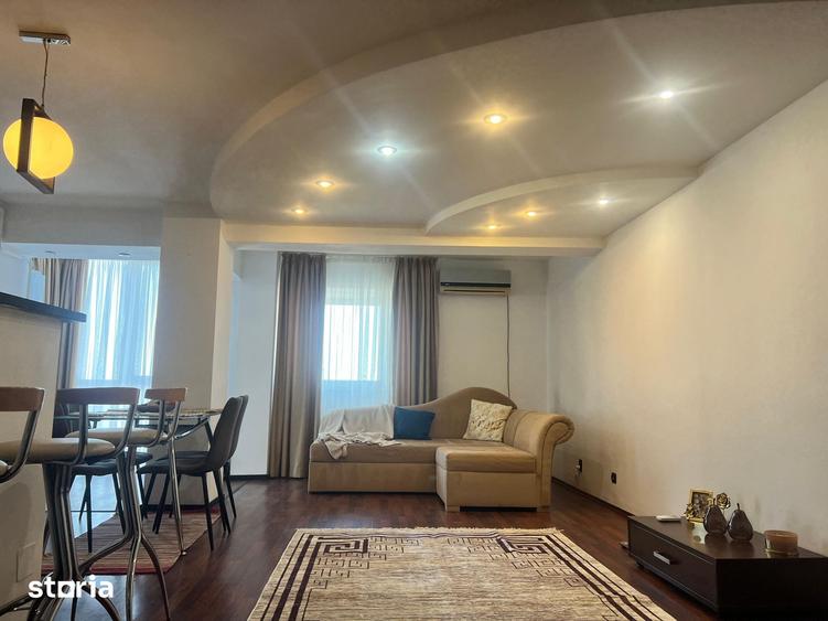 Apartament cu 3 camere decomandat în Delfinariu