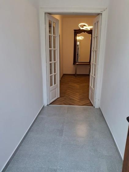 Apartament cu 2 camere semidecomandat, mobilat în Moșilor