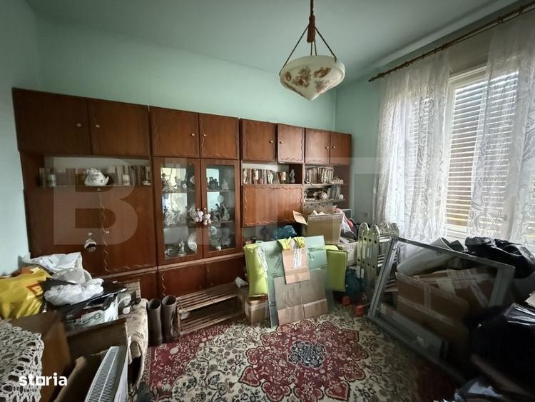 Casă cu 3 camere în Titulescu