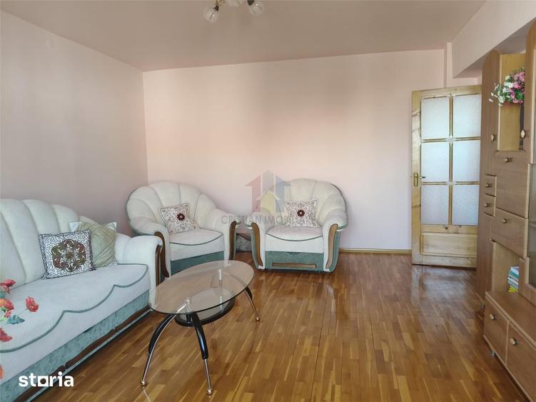 Apartament cu 3 camere în Buzaului