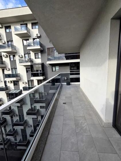 Apartament cu 3 camere decomandat în Ghencea