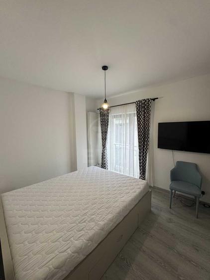 Apartament cu 2 camere semidecomandat în Borhanci