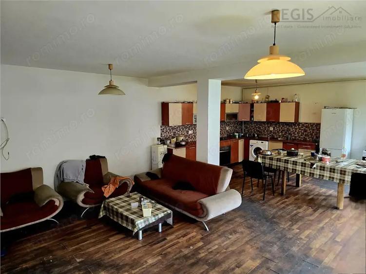 Casa in Centrul Prejmerului - 4