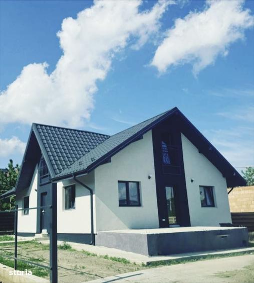 Casă cu 3 camere cu Teren 450 Mp în Bucium