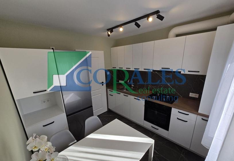 Apartament cu 3 camere semidecomandat, mobilat în Circumvalațiunii