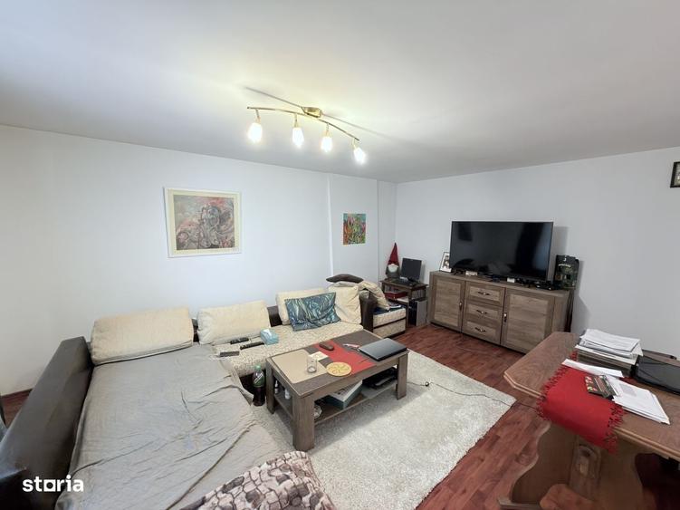 Casa renovata in oras str.Cismelei - 12