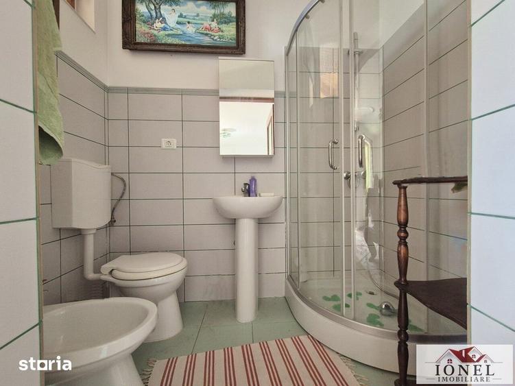 Casă cu 3 camere cu Teren 348 Mp în Central