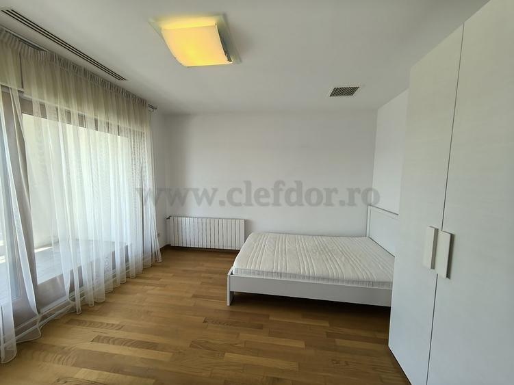 Casă individuală cu 5 camere cu Piscina în Pipera