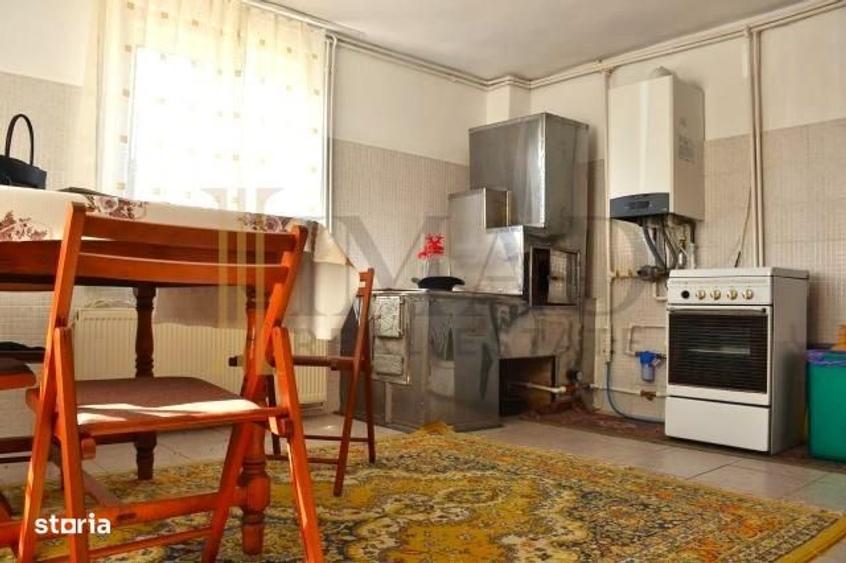 Casă cu 4 camere cu Teren 1020 Mp în Central