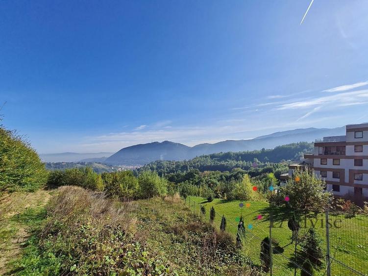 Teren Construcții intravilan de 16650 mp, în Drumul Poienii