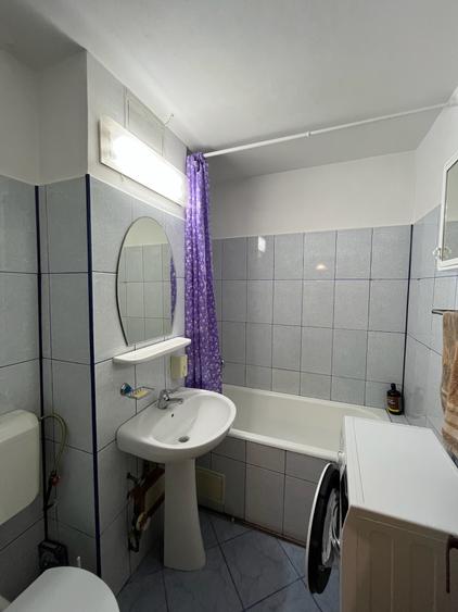 Apartament cu 2 camere decomandat în Drumul Taberei