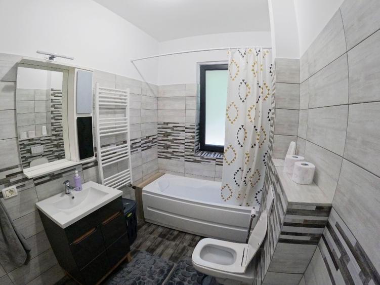Apartament cu 2 camere decomandat, mobilat în Dumbrăvița