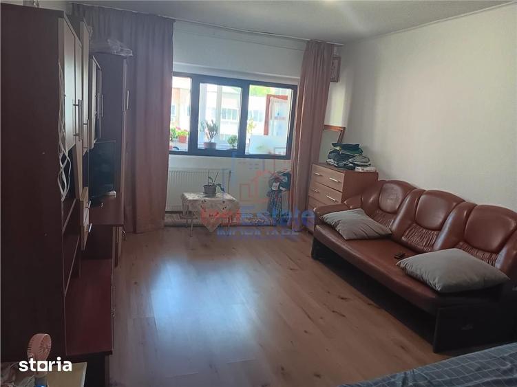 Apartament 3 camere 82mp Pacurari - Petru Poni - 15