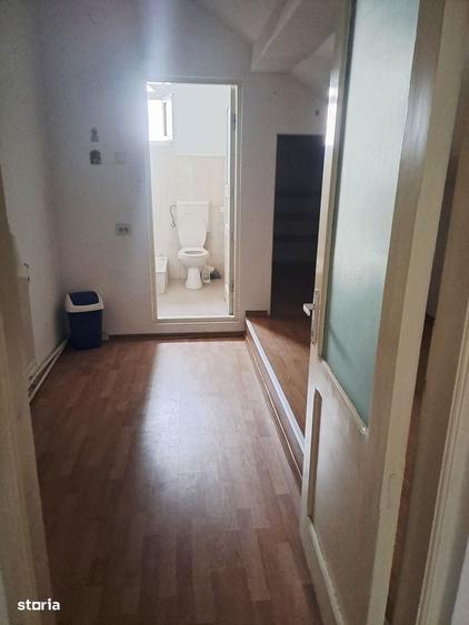 Spațiu comercial, de 47 mp, în Ostroveni