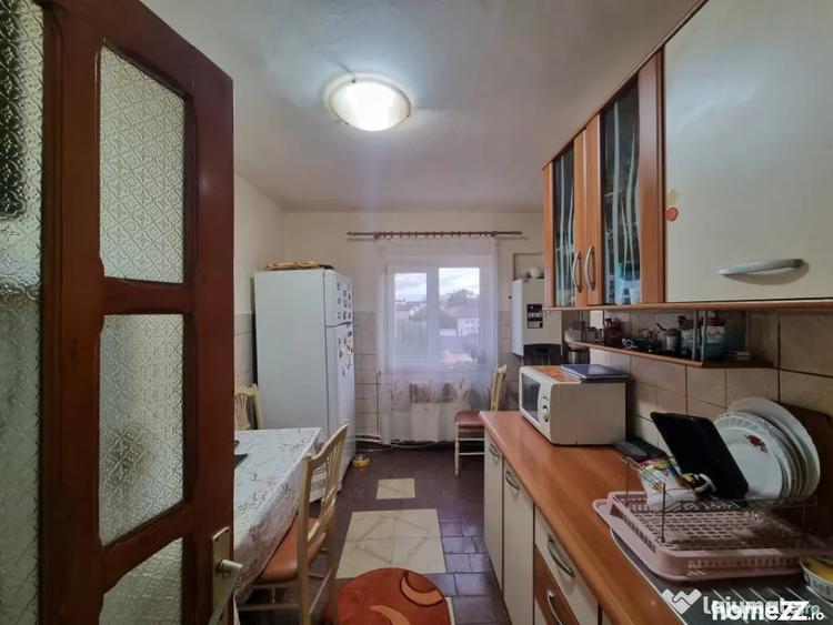 Apartament 3 camere Neagoe Voda sau schimb cu 2 camere + dif - 10