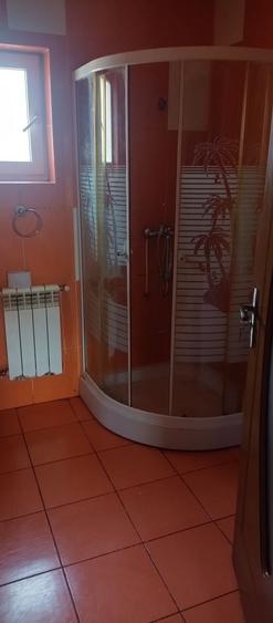 Apartament decomandat în Florești