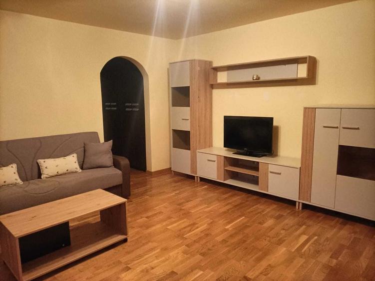 Apartament cu 2 camere semidecomandat în UTA