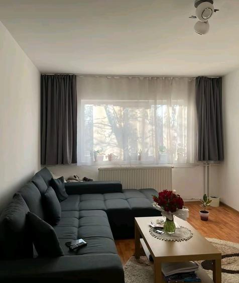 Apartament cu 2 camere decomandat în Exterior Vest