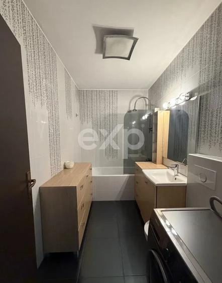 Apartament cu 2 camere decomandat în Calea Turzii