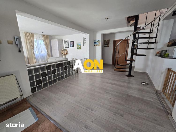 Casă cu 5 camere cu Teren 600 Mp în Central