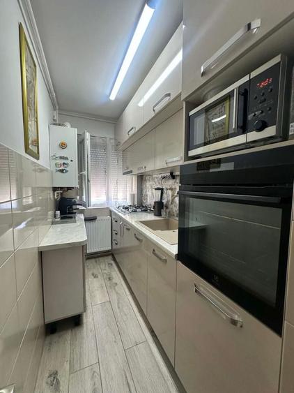 Apartament cu 2 camere nedecomandat în Central