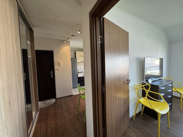 Apartament cu 2 camere semidecomandat în Nord
