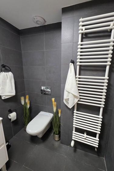 Apartament cu 3 camere decomandat, mobilat în Pipera