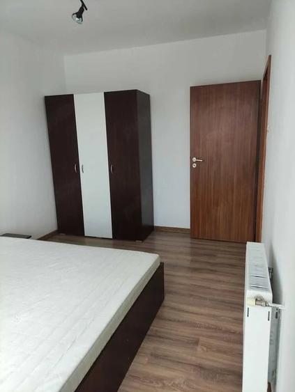 Apartament cu 3 camere nedecomandat în Central