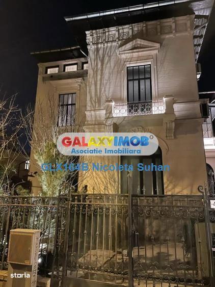 Apartament cu 3 camere, mobilat în Universitate