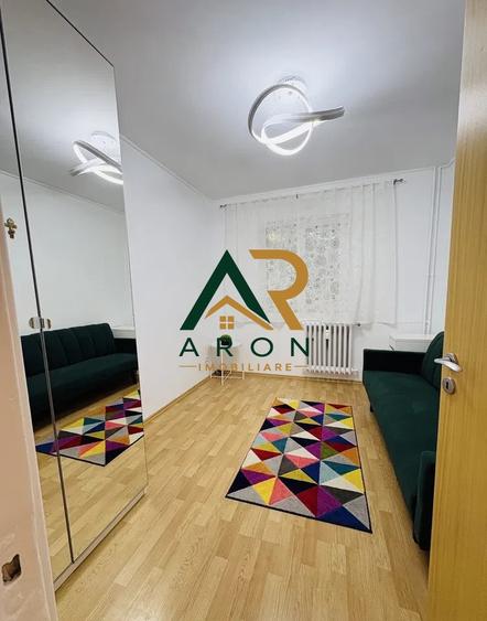Apartament cu 3 camere semidecomandat, mobilat în Berceni