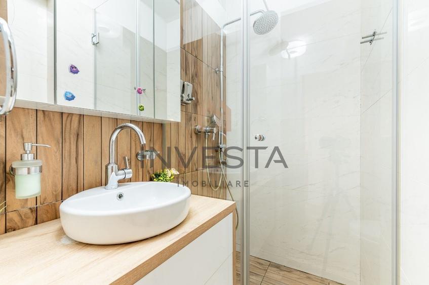 Apartament cu 4 camere decomandat, mobilat în Plopilor